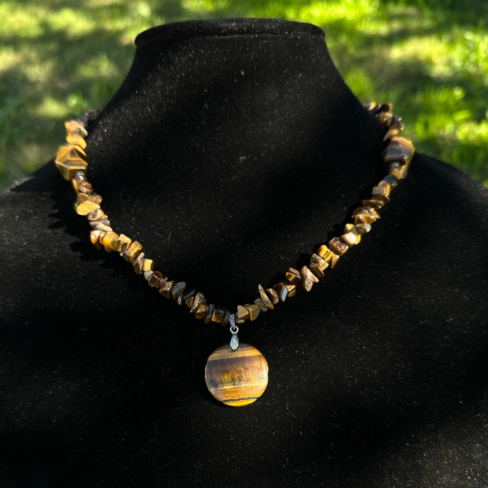 Tiger’s Eye Vintage Necklace